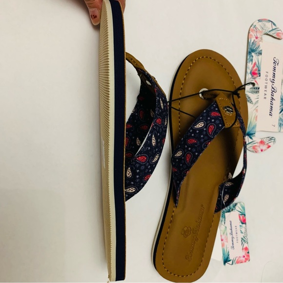 New TOMMY BAHAMA Womens Logo Flip Flops Speedwell Sandals women sz 7, 9, 10 - Picture 3 of 4